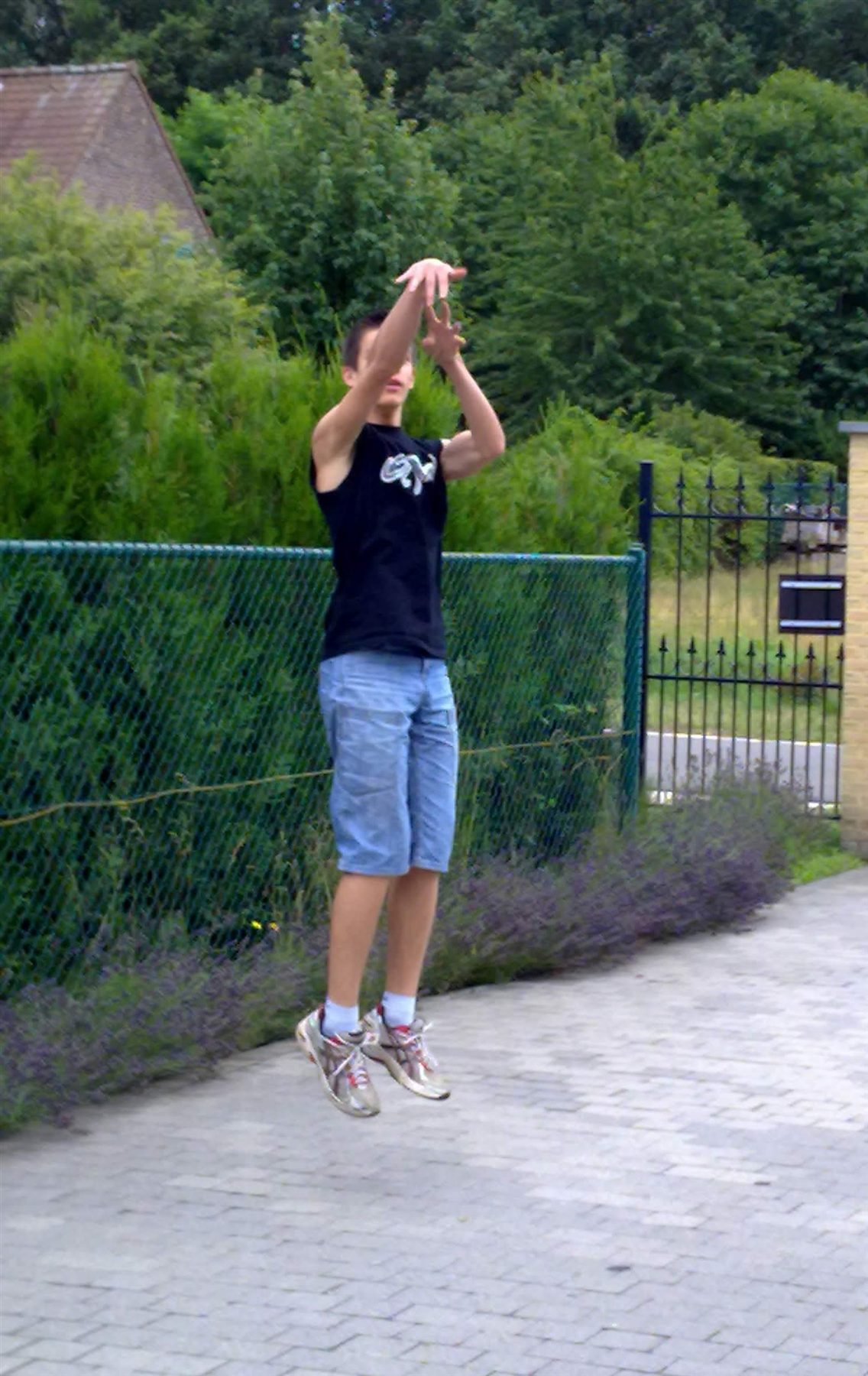 Thomas in 2010, voor training deel van zijn leven werd